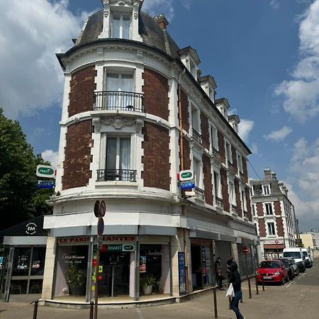 Etoiles De Mantes Hotel Exterior photo